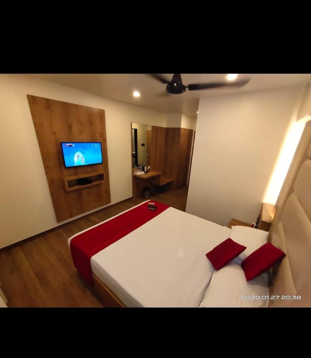 Hotel Heritage Dakshin Нави Мумбаи Экстерьер фото
