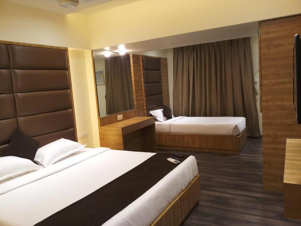 Hotel Heritage Dakshin Нави Мумбаи Экстерьер фото