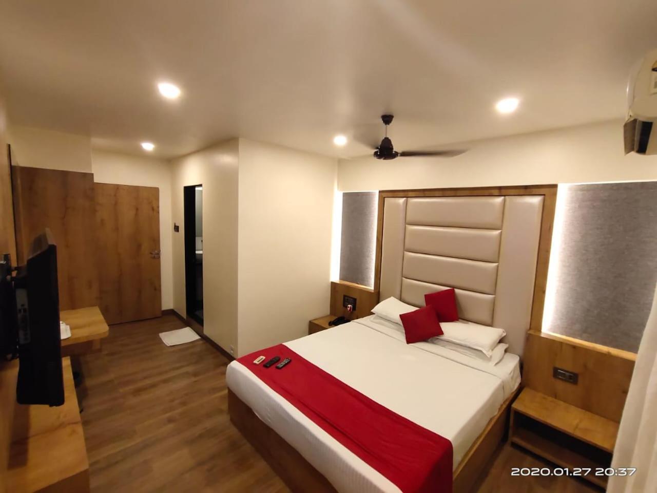 Hotel Heritage Dakshin Нави Мумбаи Экстерьер фото